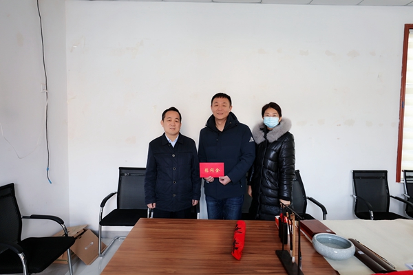 山東三箭集團多層次、多角度、多形式開展新春慰問送關懷活動